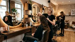 Jak często naprawdę należy strzyc włosy: długie, średniej długości i krótkie — szczegółowe omówienie